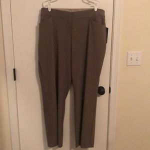 ♦️🆕♦️NWT Great dress slacks!